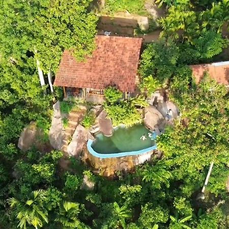 Silver Hill Ecovillage Курунегала Екстер'єр фото